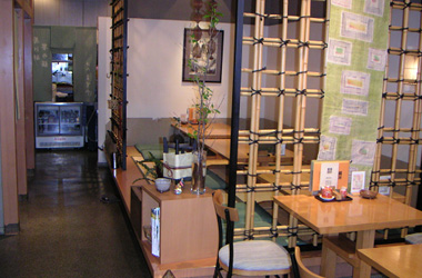 107_p2.jpg